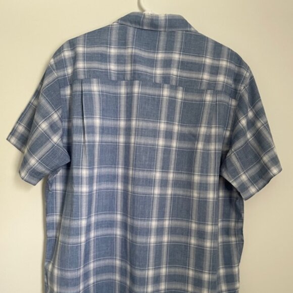 Haggar Button Down Shirt - Picture 4 of 5